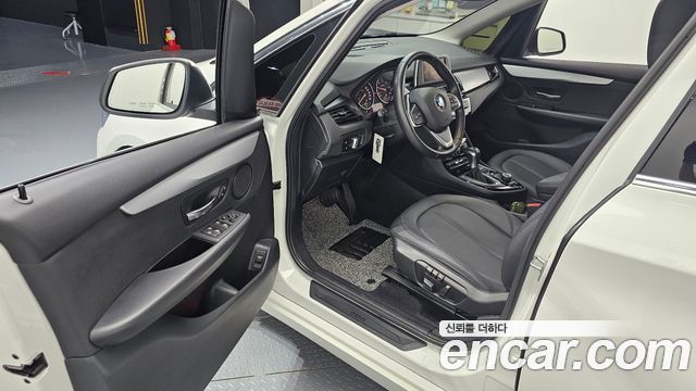 BMW 2-Series 2016 — photo 10