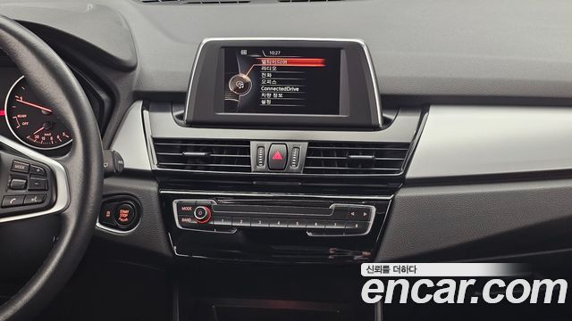 BMW 2-Series 2016 — photo 14
