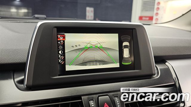 BMW 2-Series 2016 — photo 15