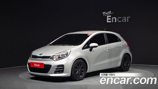 Kia pride 2017 — photo 1