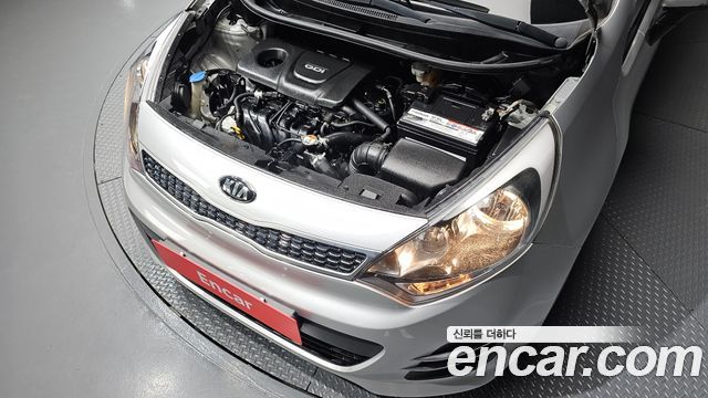 Kia pride 2017 — photo 6