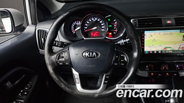 Kia pride 2017 — photo 16