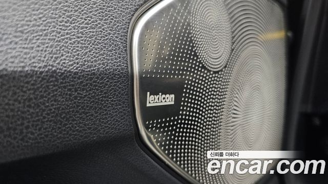 Genesis EQ900 2016 — photo 19