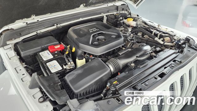 Jeep Wrangler 2020 — photo 6