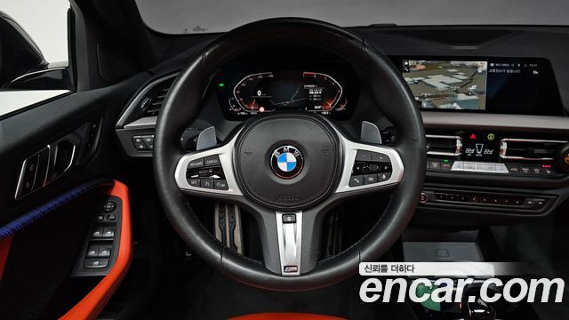 BMW 1-Series 2021 — photo 19