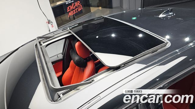 BMW 1-Series 2021 — photo 30