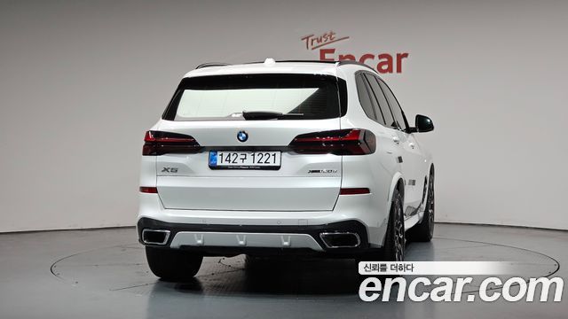BMW X5 2025 — photo 4