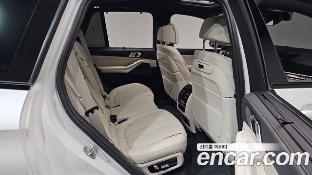 BMW X5 2025 — photo 18