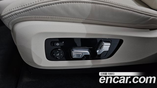 BMW X5 2025 — photo 31