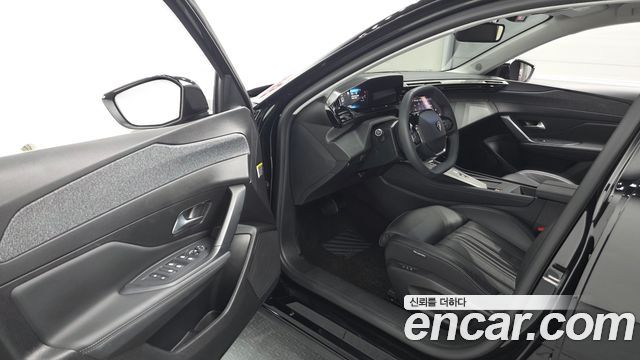 Peugeot 408 2023 — photo 13