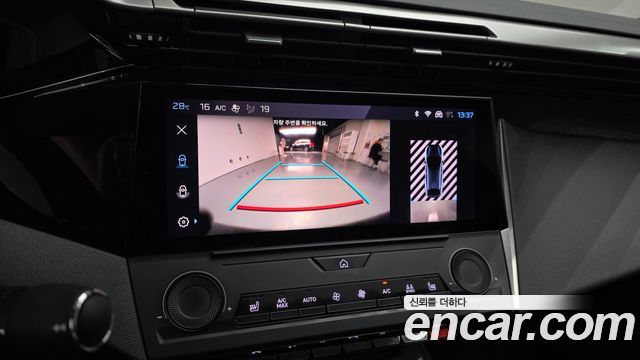 Peugeot 408 2023 — photo 20