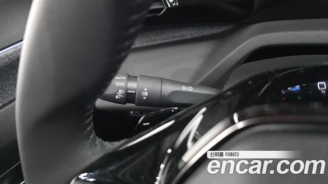 Peugeot 408 2023 — photo 23