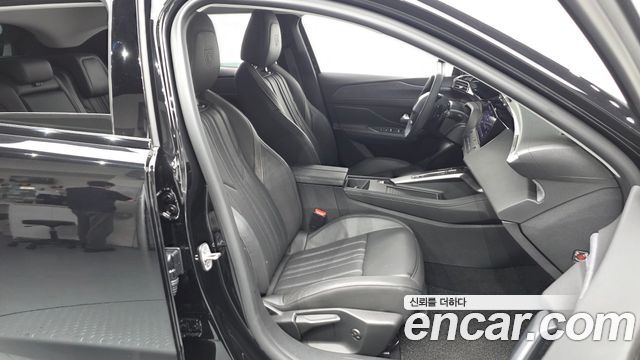 Peugeot 408 2023 — photo 16