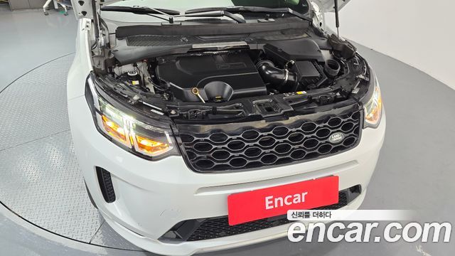 Land Rover Discovery Sport 2024 — photo 6