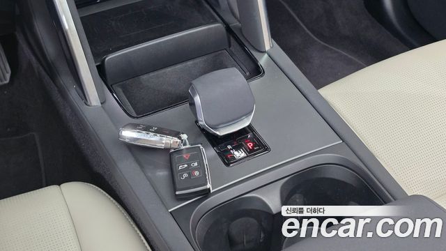 Land Rover Discovery Sport 2024 — photo 12