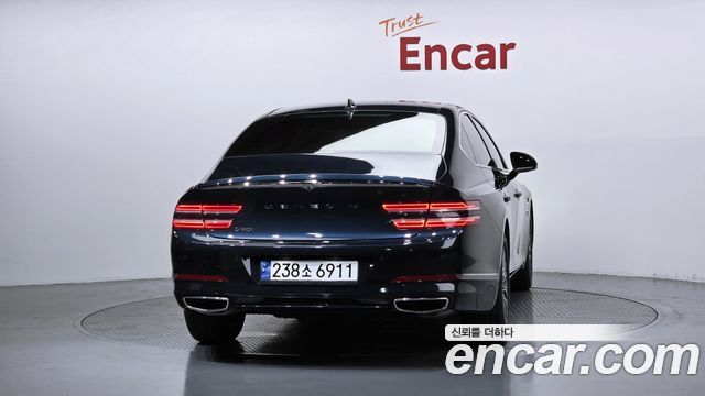 Genesis G80 2022 — photo 4