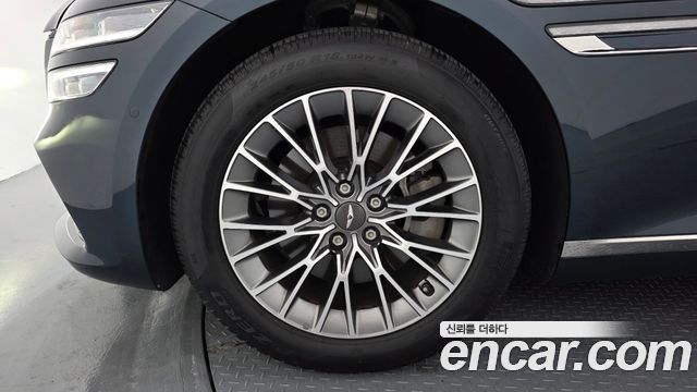 Genesis G80 2022 — photo 5