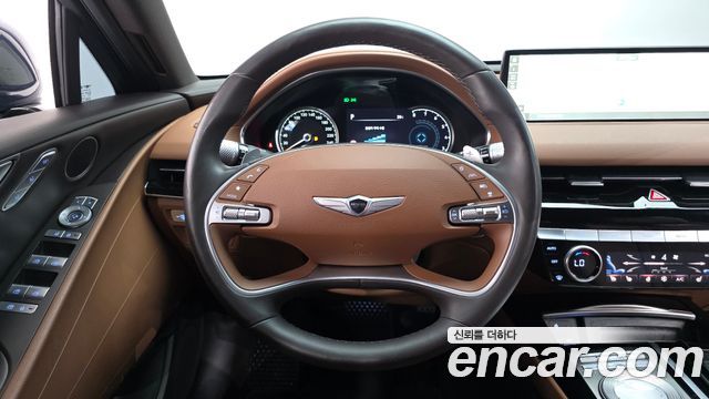 Genesis G80 2022 — photo 13