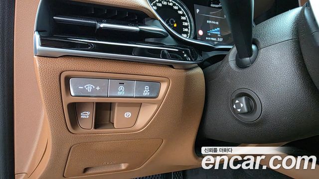 Genesis G80 2022 — photo 17