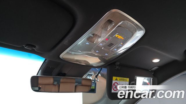 Genesis G80 2022 — photo 19