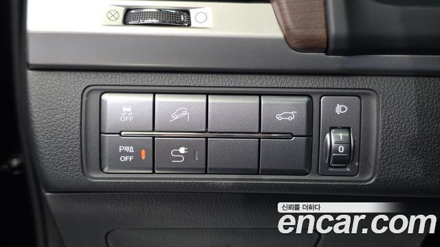 KG Mobility Rexton 2018 — photo 13