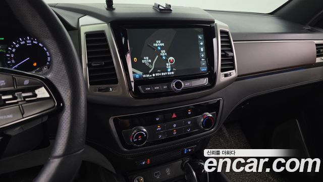 KG Mobility Rexton 2018 — photo 15