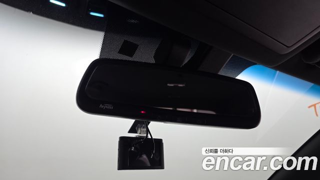 KG Mobility Rexton 2018 — photo 17