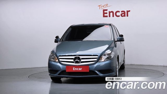 Mercedes-Benz B-Class 2013 — photo 3