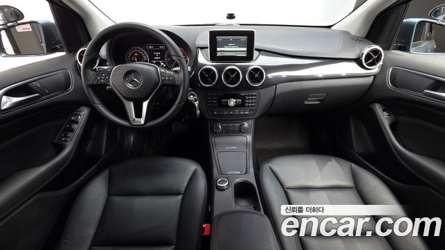 Mercedes-Benz B-Class 2013 — photo 7