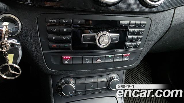 Mercedes-Benz B-Class 2013 — photo 17