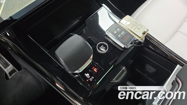 Land Rover Range Rover Sport 2025 — photo 12
