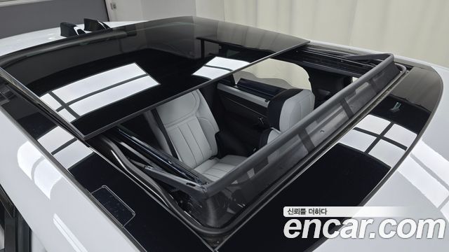 Land Rover Range Rover Sport 2025 — photo 29