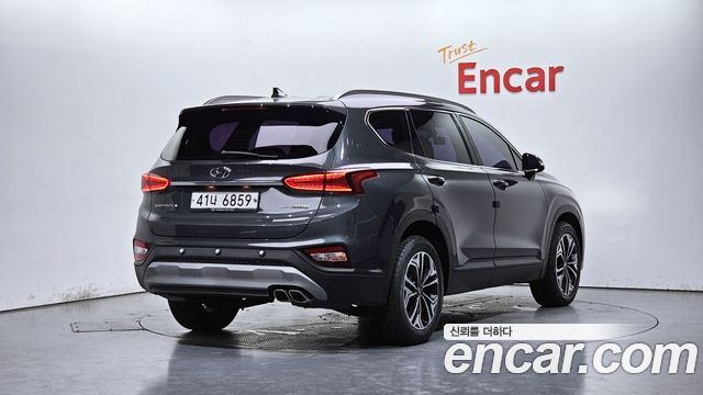 Hyundai Santafe 2019 — photo 2