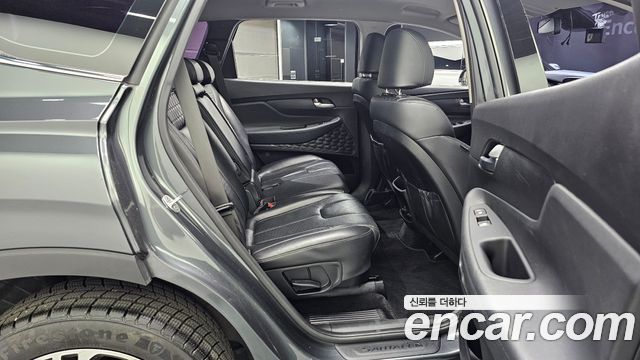 Hyundai Santafe 2019 — photo 12