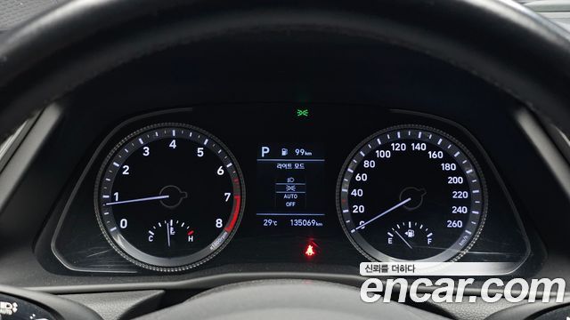 Hyundai Sonata 2020 — photo 11