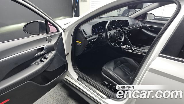 Hyundai Sonata 2020 — photo 13