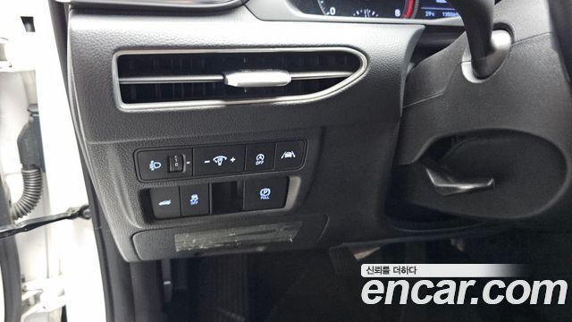 Hyundai Sonata 2020 — photo 24