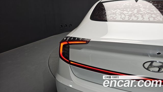 Hyundai Sonata 2020 — photo 9