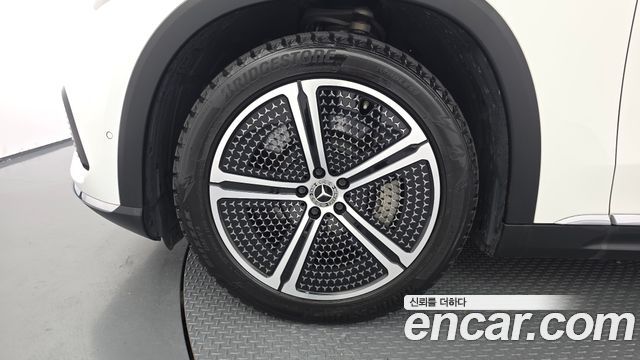 Mercedes-Benz EQS 2023 — photo 5