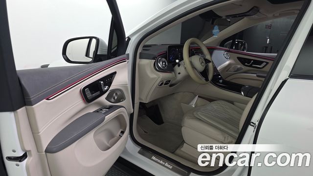 Mercedes-Benz EQS 2023 — photo 13