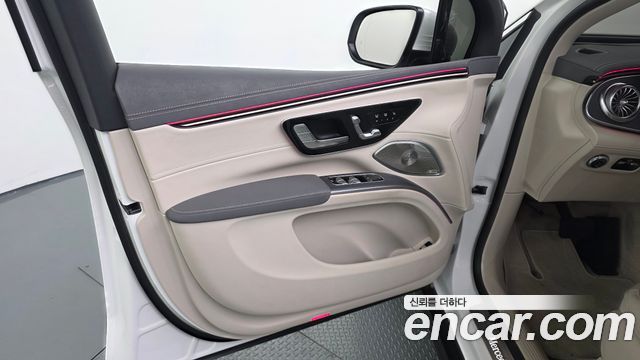 Mercedes-Benz EQS 2023 — photo 14