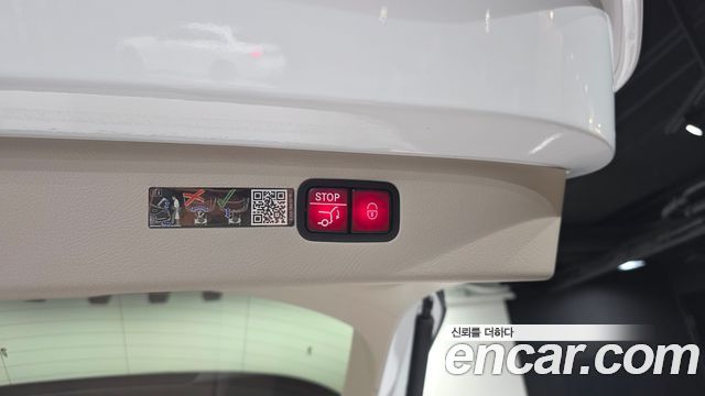 Mercedes-Benz EQS 2023 — photo 34