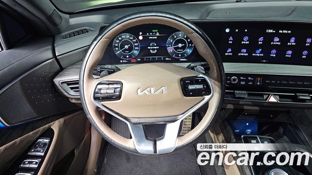 Kia K8 2022 — photo 12
