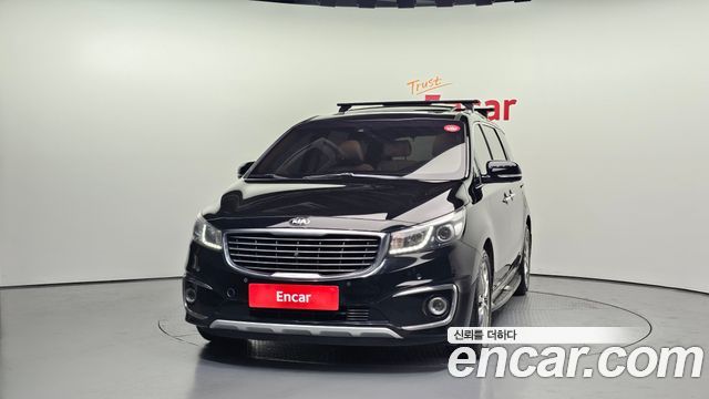Kia Canival 2018 — photo 3