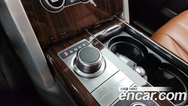Land Rover Range Rover 2016 — photo 9
