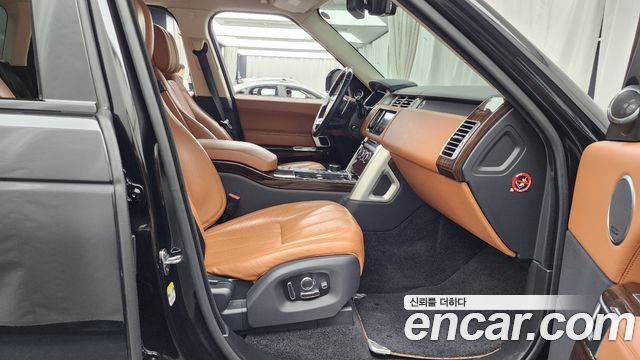Land Rover Range Rover 2016 — photo 11