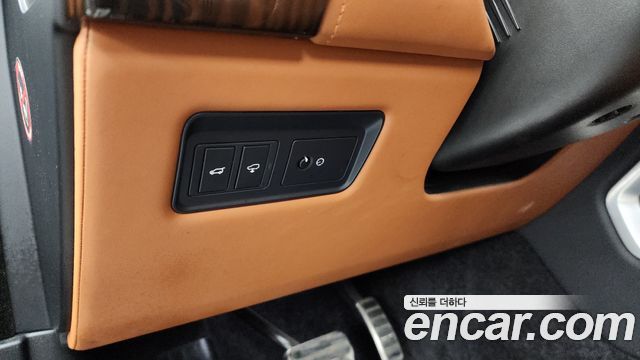 Land Rover Range Rover 2016 — photo 16