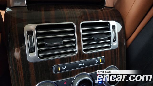 Land Rover Range Rover 2016 — photo 19