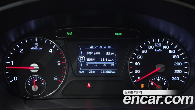 Kia Sorento 2017 — photo 8