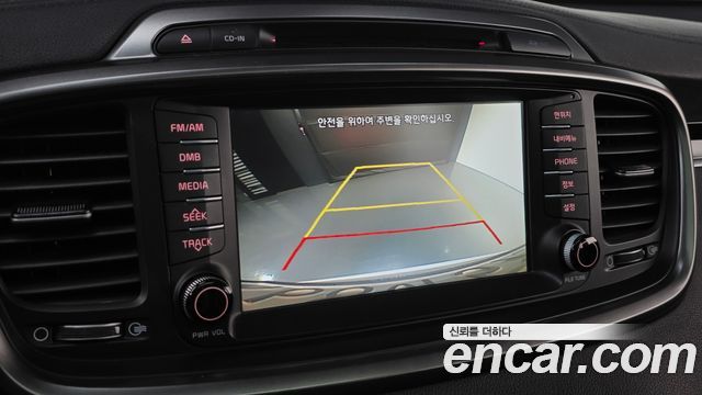 Kia Sorento 2017 — photo 15